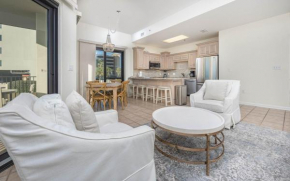 Phoenix VI 6101 condo
